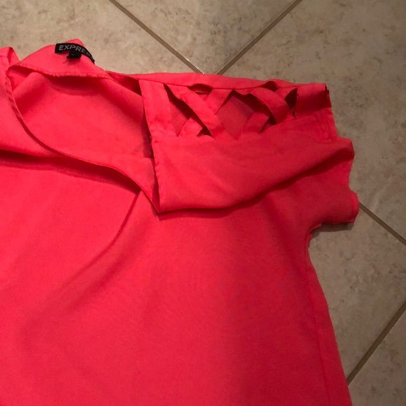 Express Top - Picture 3 of 4